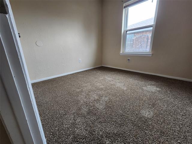 Building Photo - 4304 S Cravens Rd