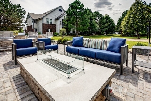 Building Photo - 109 Kensington Cir