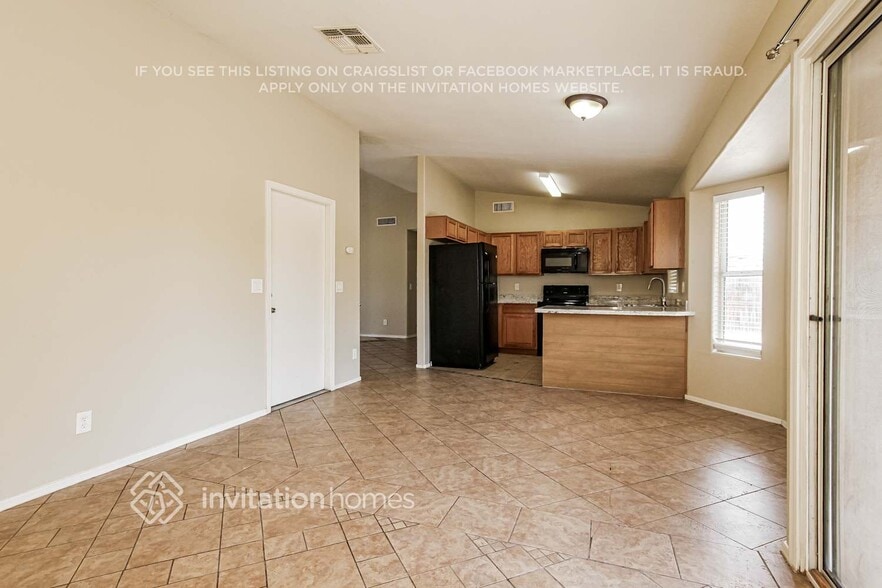 Building Photo - 6333 W Cocopah St