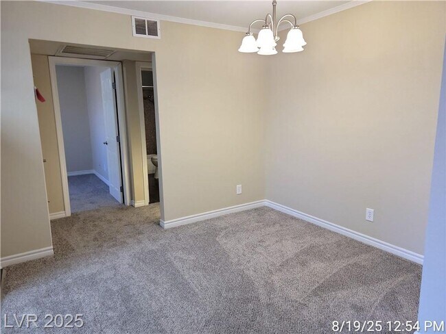 Building Photo - Adorable unit in Bella Vita community!