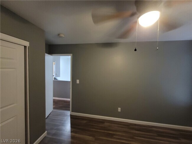 Building Photo - 6213 Capehart Falls St