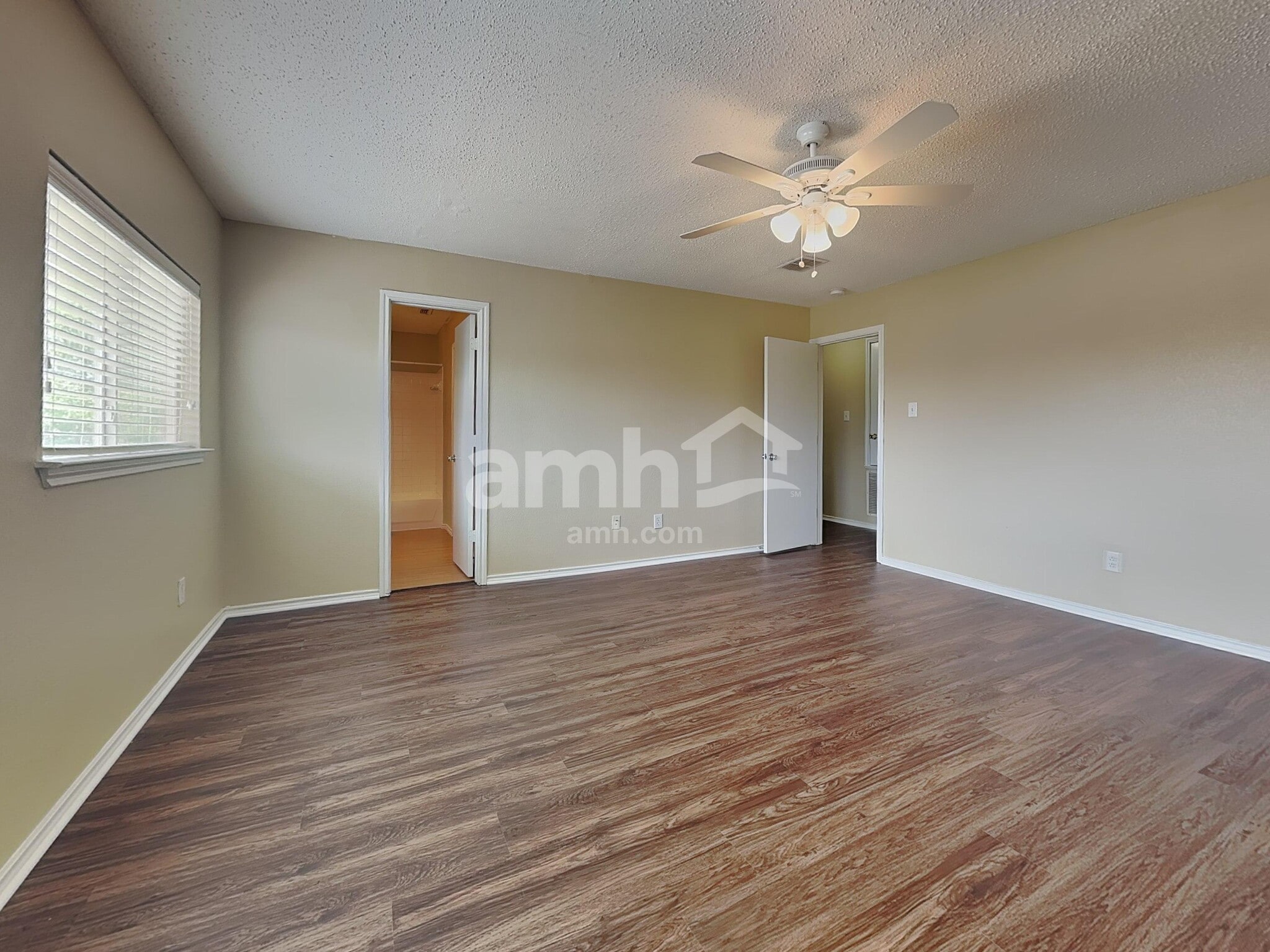 Building Photo - 3332 Chapel Ridge Way