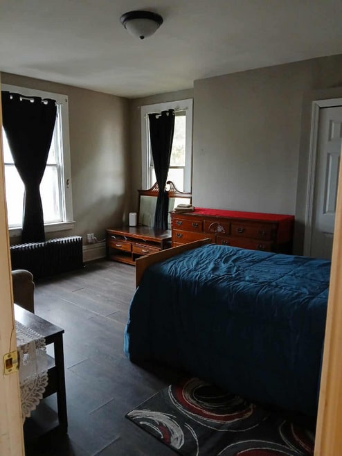 Building Photo - 869 Kenneth Ave