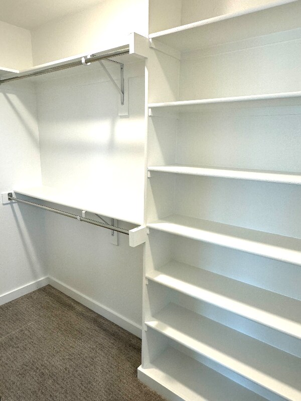 Building Photo - 2400 Elm Pl