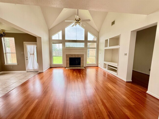 Building Photo - 2507 Jasmine Ridge Ct