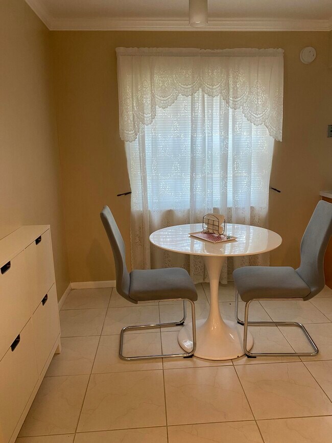 Building Photo - 368 Piedmont H