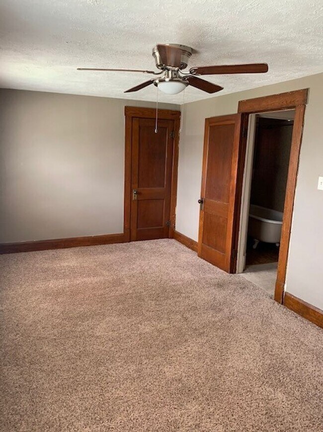 Building Photo - BOARDMAN 3-4 BEDROOM HOME