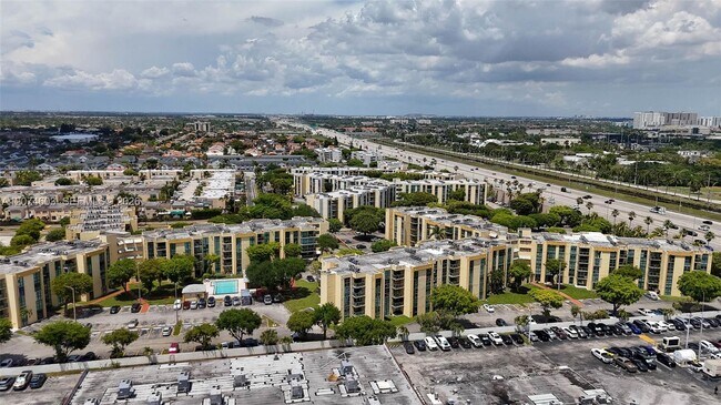 Building Photo - 11790 SW 18th St