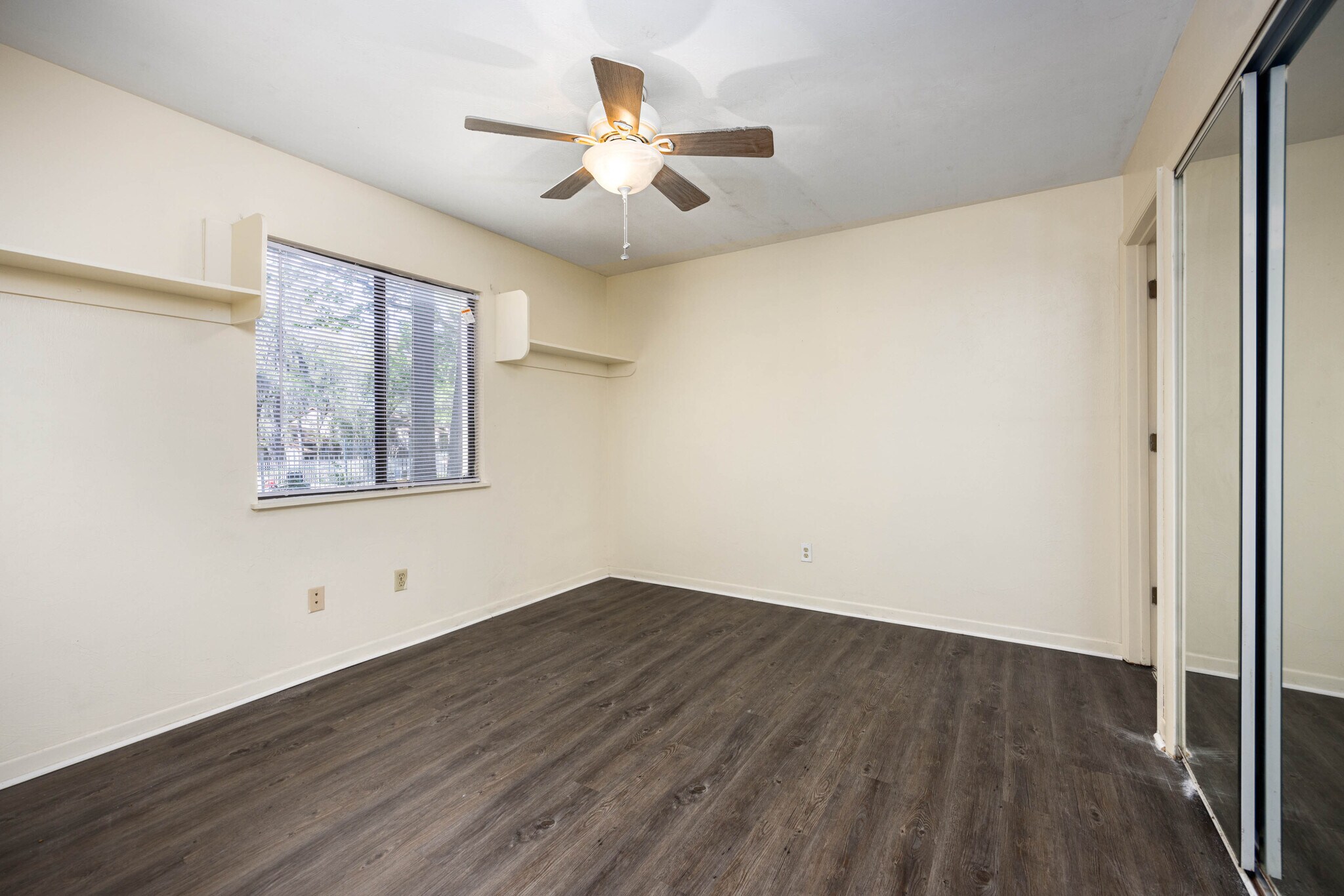 Bedroom #2 - 127 SE 16th Ave