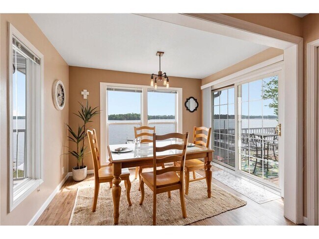 Building Photo - 26755 Fremont Dr