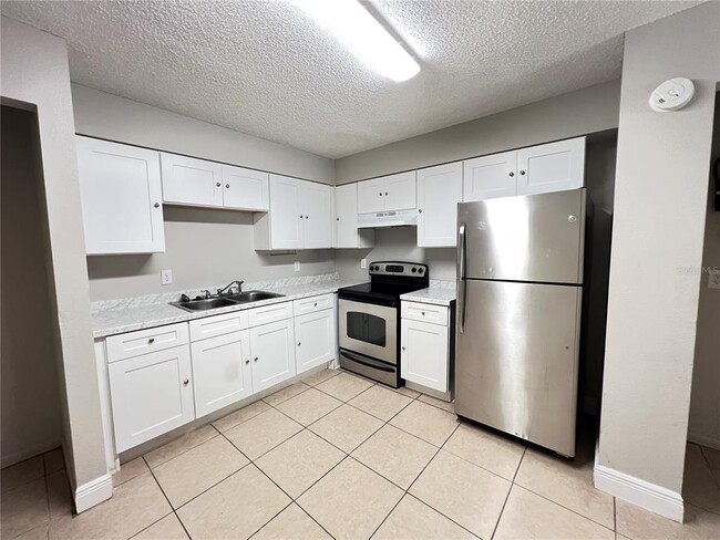 Building Photo - 2000 NW 43rd St