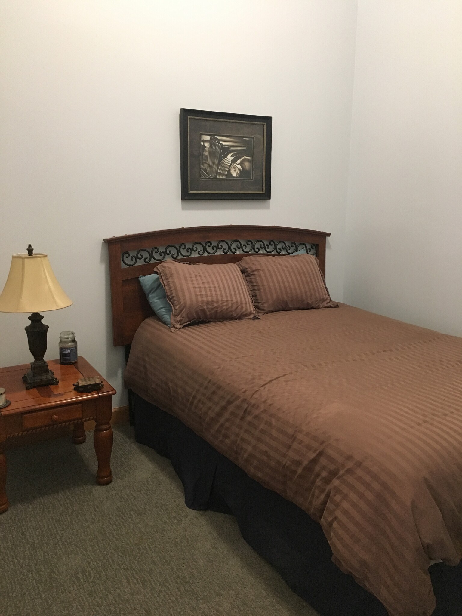 Building Photo - 121 S Main St