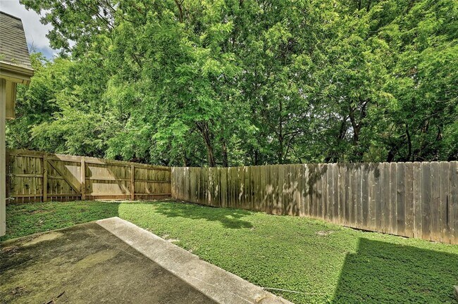 Building Photo - 12230 Abbey Glen Ln