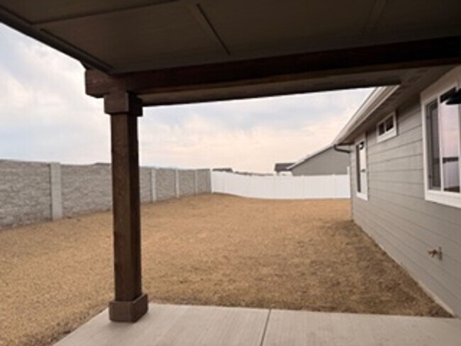 Building Photo - 6170 Ballantree Lp