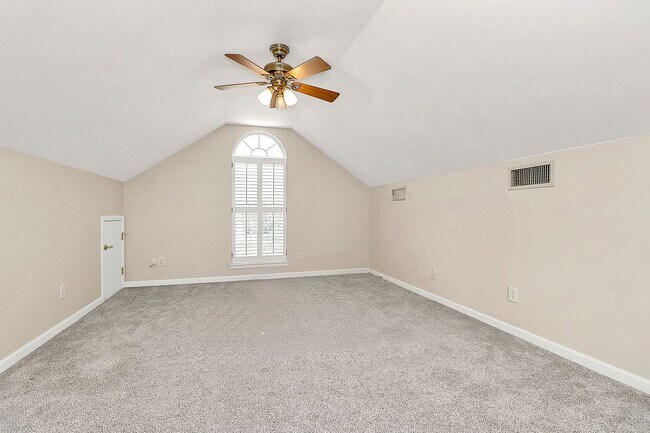 Building Photo - Beautiful 4/3 Home for Rent