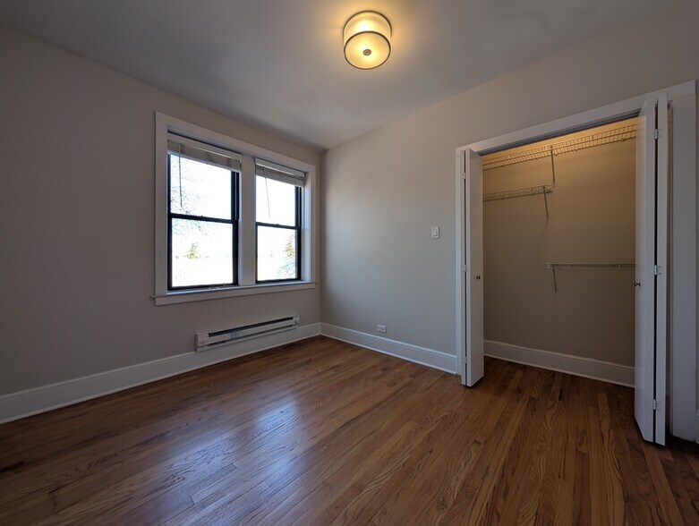 Building Photo - 2315 N Rockwell St