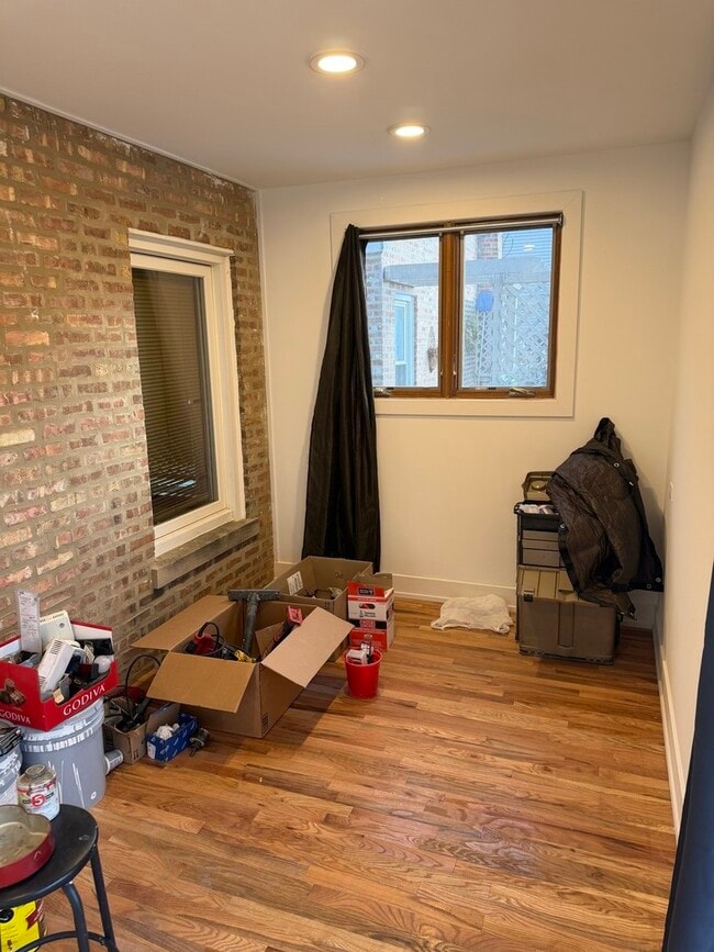 Building Photo - 4144 N Parkside Ave