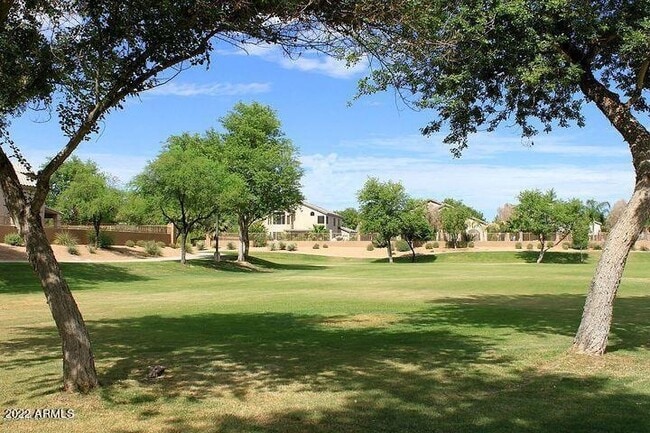 Building Photo - 2870 S Nebraska St