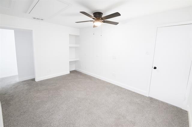 Building Photo - 7210 Lakeshore Dr