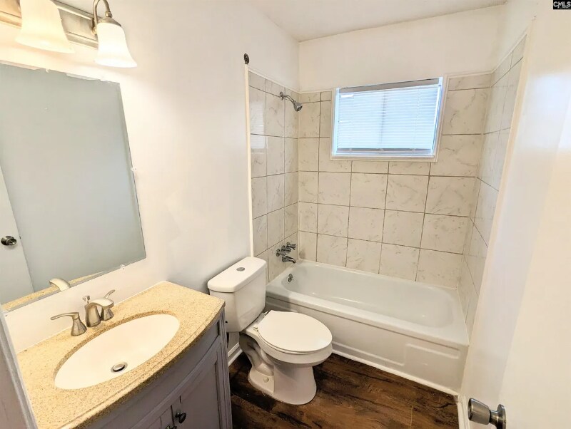 Building Photo - 4708 Palm Tree Ln