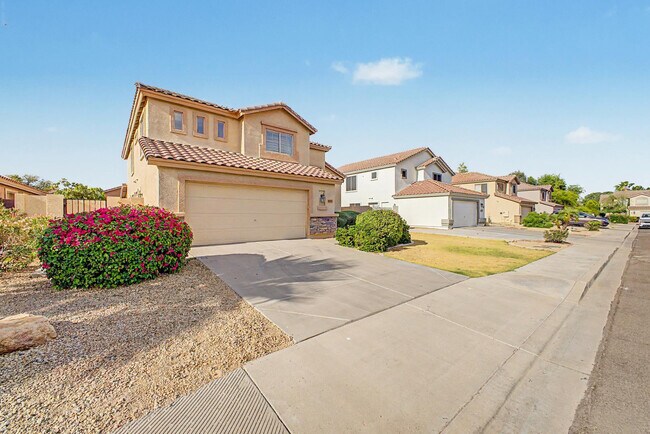 Building Photo - 7464 W Potter Dr