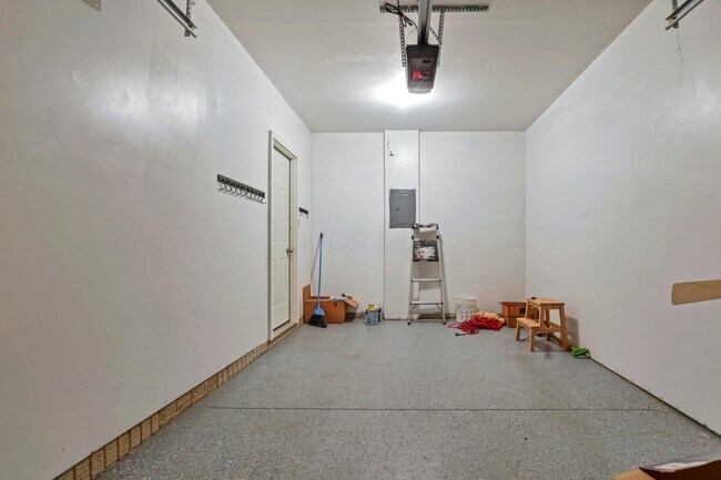 Building Photo - 419 Fuller's Cir