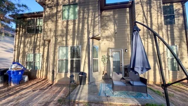 Building Photo - 250 Sylvan Loop