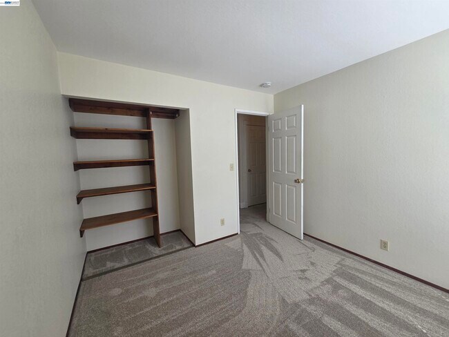 Building Photo - 11732 Bloomington Way
