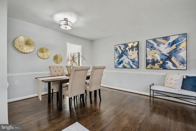 Building Photo - 1729 Dana St