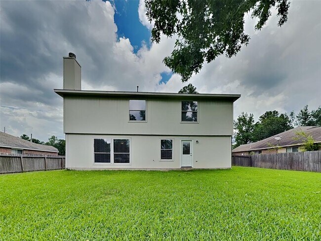 Building Photo - 6611 Dillon Dr