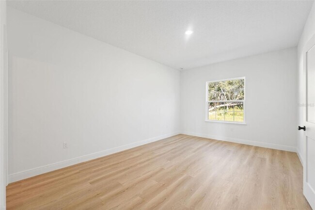 Building Photo - 3995 SW 134th St