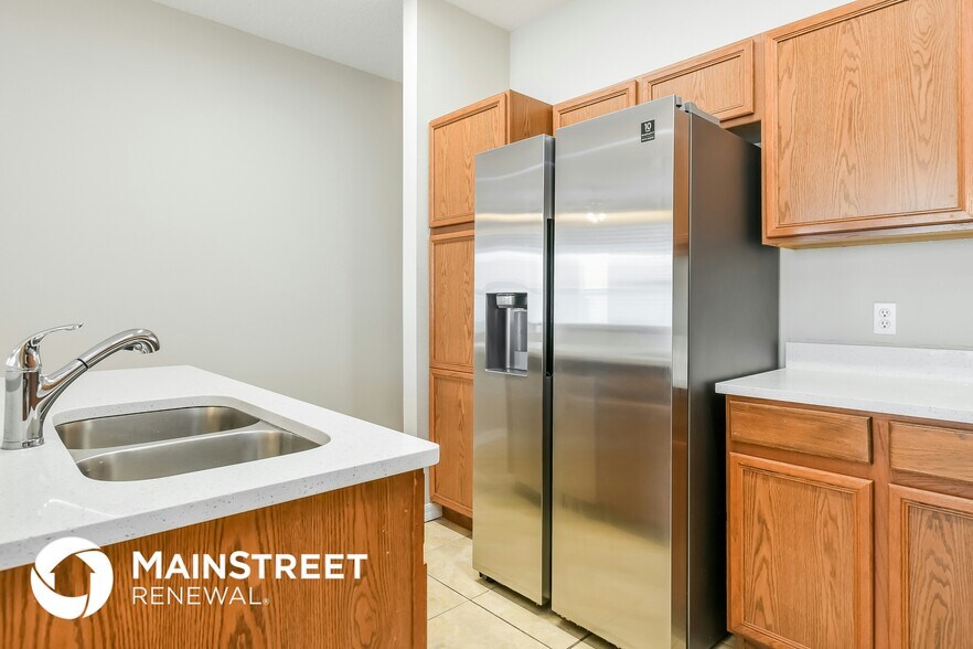 Building Photo - 532 Bassett Dr