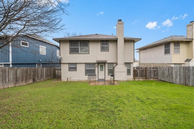 Building Photo - 911 Flatters Way