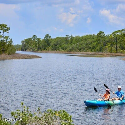 Building Photo - 9235 Paradise Dr