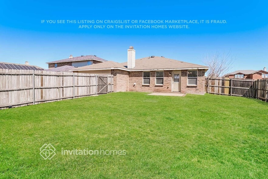 Building Photo - 2807 Amber Waves Ln