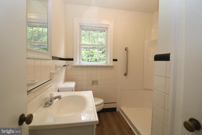 Building Photo - 111 Williamsville Rd