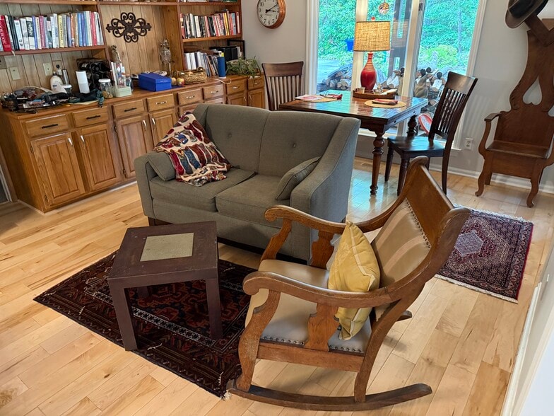 Kitchen keeping room - 45 Pentland Hills Dr