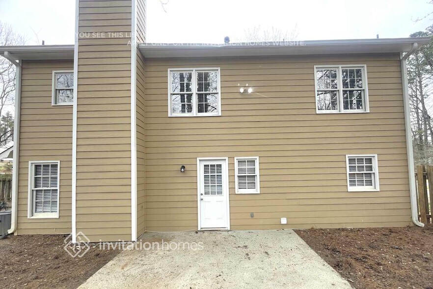 Building Photo - 2114 Shillings Chase Dr