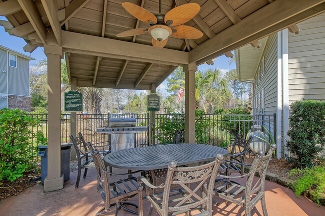 Building Photo - 188 Midland Pkwy