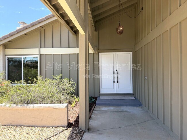 Building Photo - 12480 Escala Ln