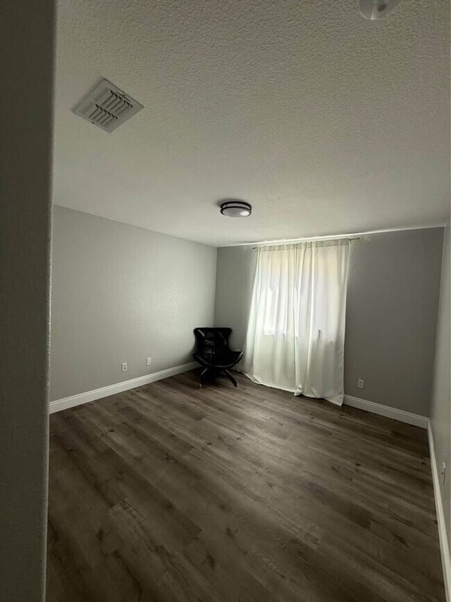 Building Photo - Beautiful Home for Rent – Mather, CA