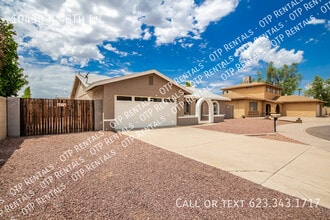 Building Photo - 10430 N 48th Ln