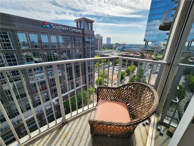 Building Photo - 400 W Peachtree St NW