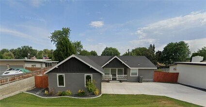Building Photo - Fully Remodeled Home in West Kennewick – Pets Welcome