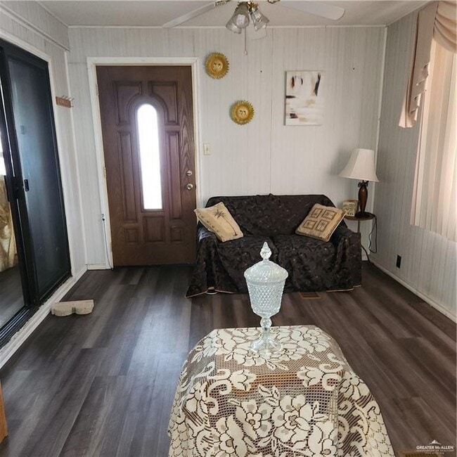 Building Photo - 29 Harness Dr