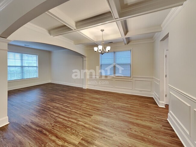 Building Photo - 213 Orchard Trail