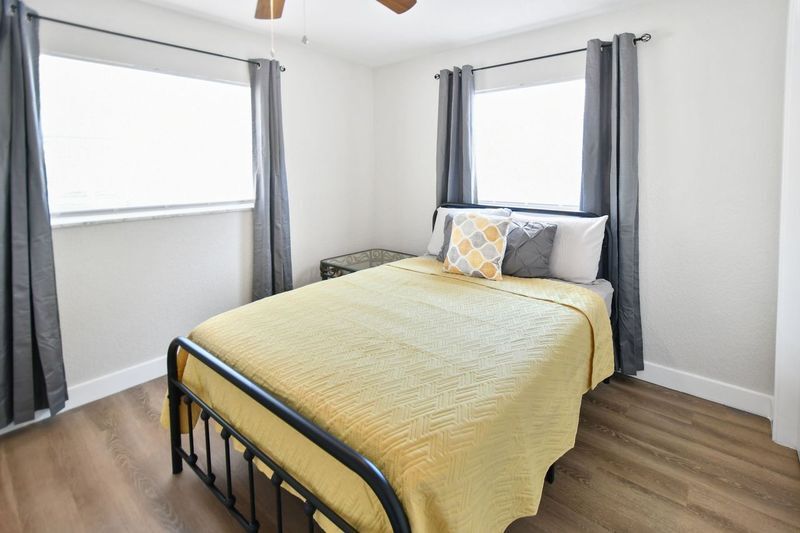 Bedroom 1 - 418 40th Ave S