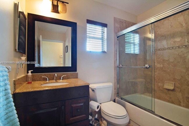 Building Photo - 1217 NW 125th Terrace