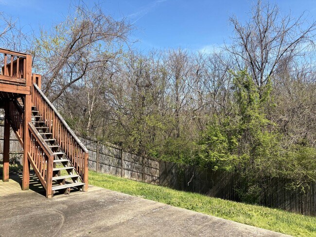 Building Photo - Single Family Home in Villages of Brentwood