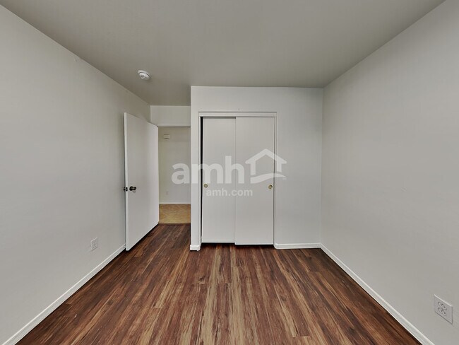 Building Photo - 15030 N 150th Ln
